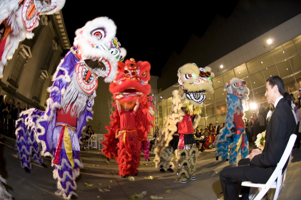 Crocker Art Museum Wedding by 2Chic Events & Design + True Love Photo